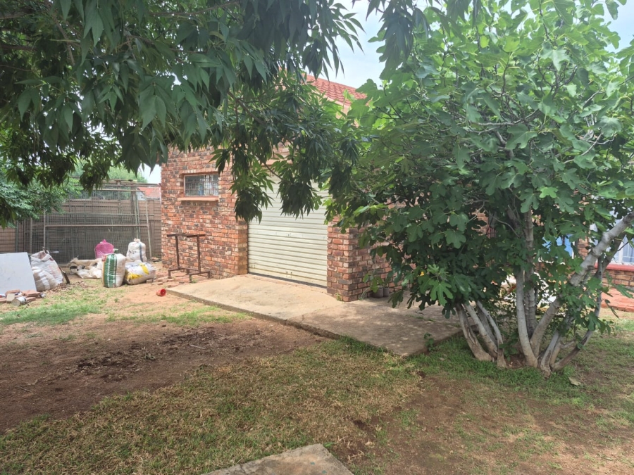 4 Bedroom Property for Sale in Vredefort Free State